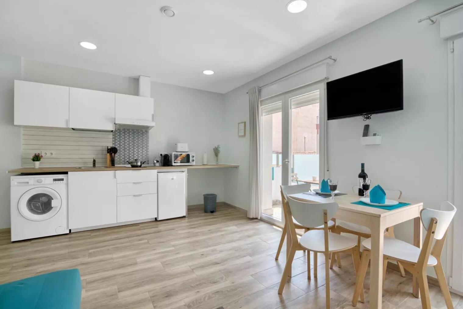 Umihouse Apartamentos Centro อาลิกันเต ภายนอก รูปภาพ