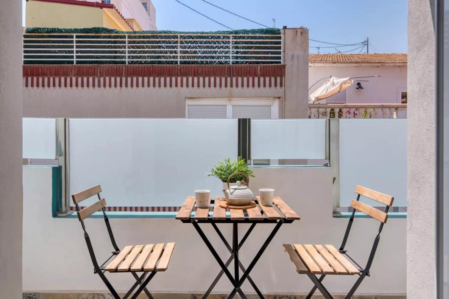 Umihouse Apartamentos Centro อาลิกันเต ภายนอก รูปภาพ