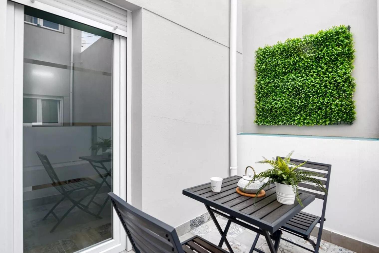 Umihouse Apartamentos Centro อาลิกันเต ภายนอก รูปภาพ